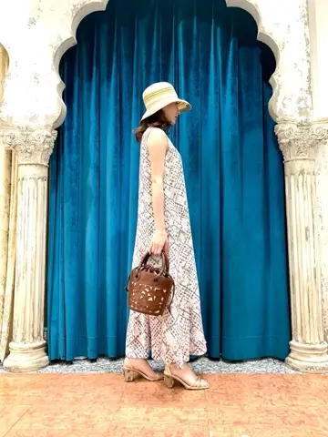 GRACE CONTINENTAL The Banquet eri コーディネート画像