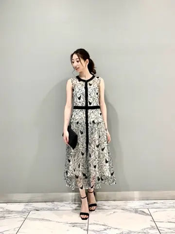 GRACE CONTINENTAL The Banquet eri コーディネート画像