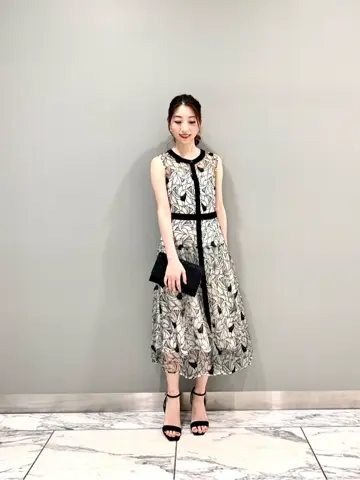 GRACE CONTINENTAL The Banquet eri コーディネート画像