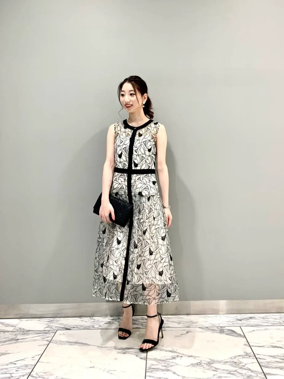 GRACE CONTINENTAL The Banquet eri コーディネート画像