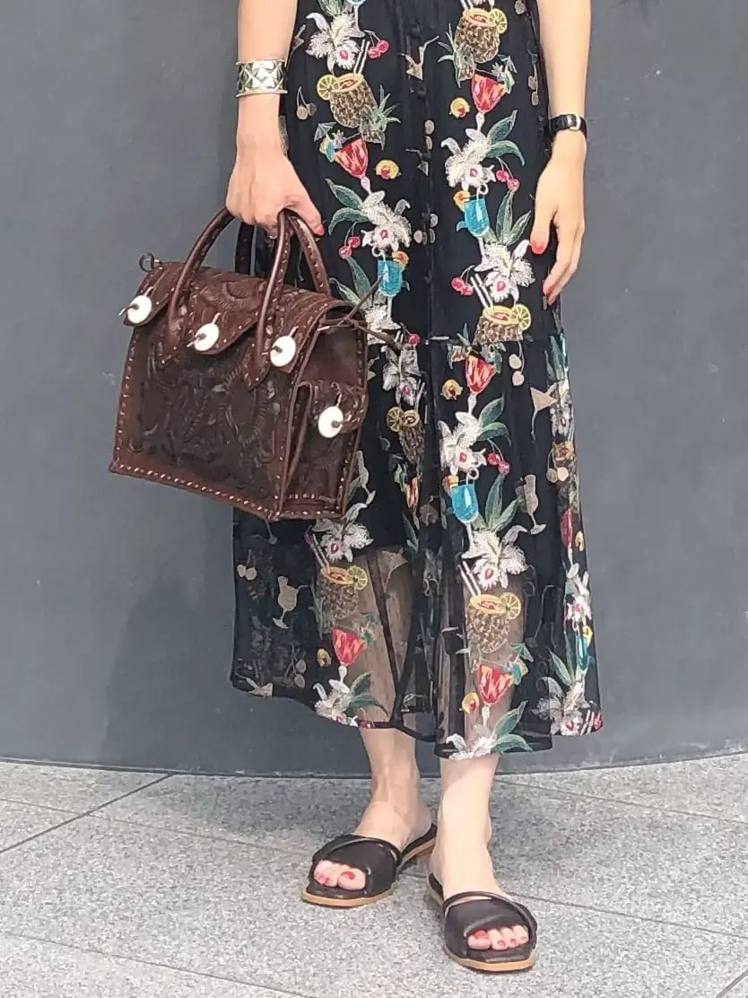 GRACE CONTINENTAL The Banquet 尾田亜沙美 コーディネート画像