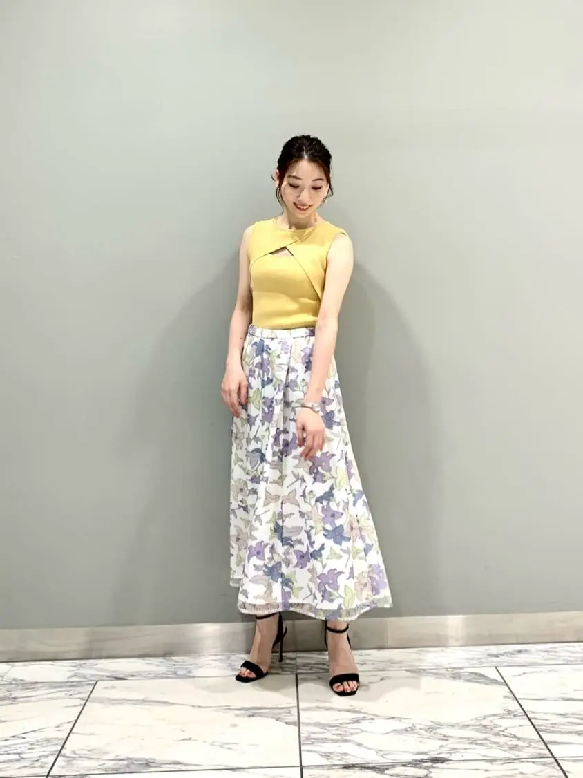 GRACE CONTINENTAL The Banquet eri コーディネート画像