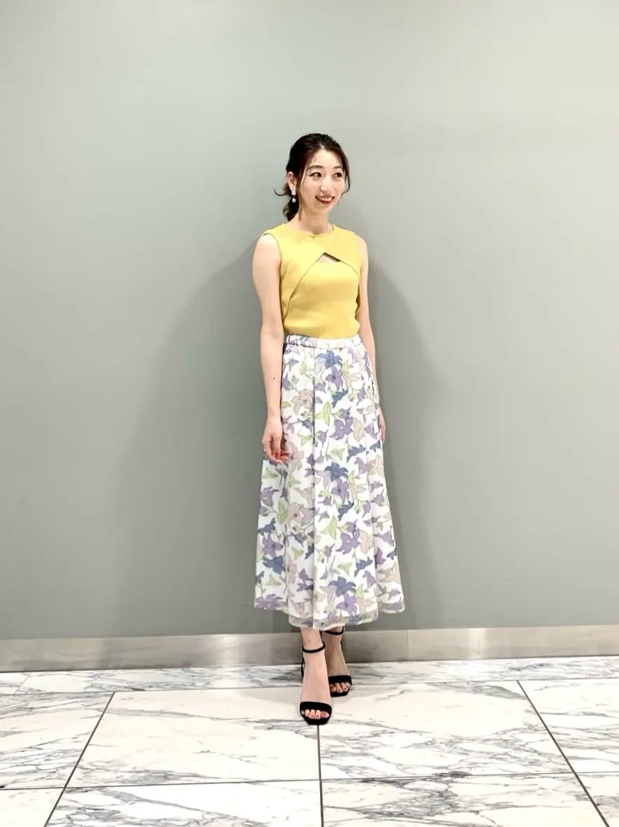 GRACE CONTINENTAL The Banquet eri コーディネート画像