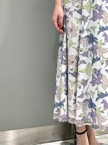 GRACE CONTINENTAL The Banquet eri コーディネート画像