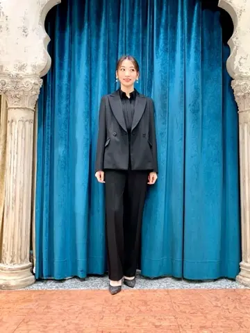 GRACE CONTINENTAL The Banquet eri コーディネート画像