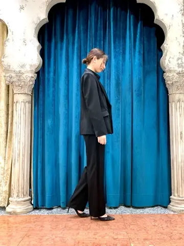 GRACE CONTINENTAL The Banquet eri コーディネート画像