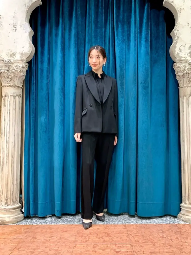 GRACE CONTINENTAL The Banquet eri コーディネート画像