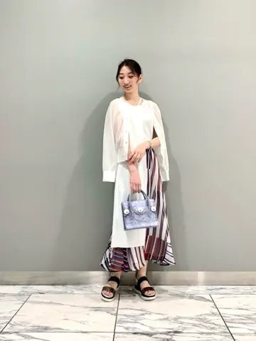 GRACE CONTINENTAL The Banquet eri コーディネート画像