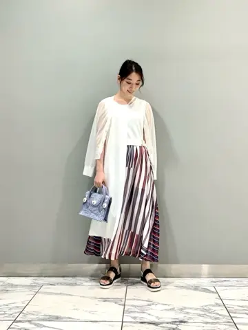 GRACE CONTINENTAL The Banquet eri コーディネート画像