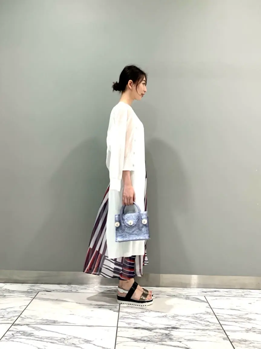 GRACE CONTINENTAL The Banquet eri コーディネート画像