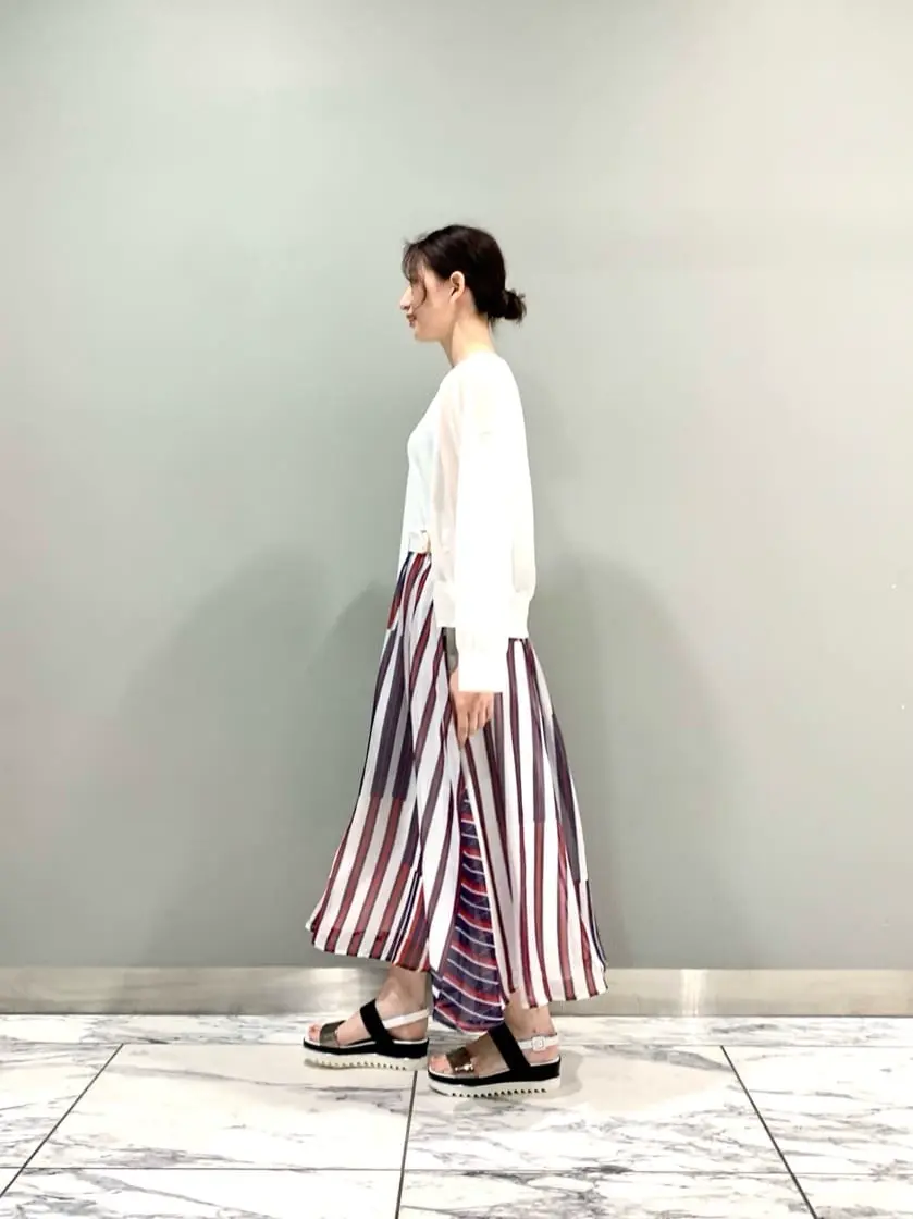 GRACE CONTINENTAL The Banquet eri コーディネート画像