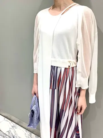 GRACE CONTINENTAL The Banquet eri コーディネート画像