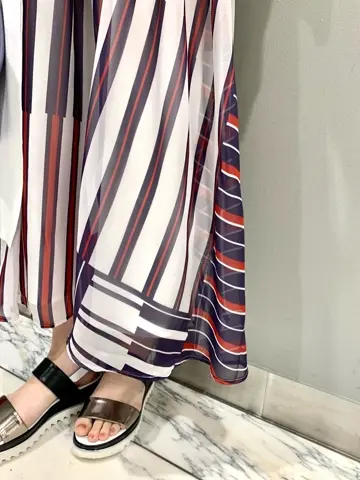 GRACE CONTINENTAL The Banquet eri コーディネート画像