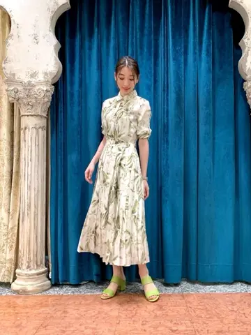 GRACE CONTINENTAL The Banquet eri コーディネート画像