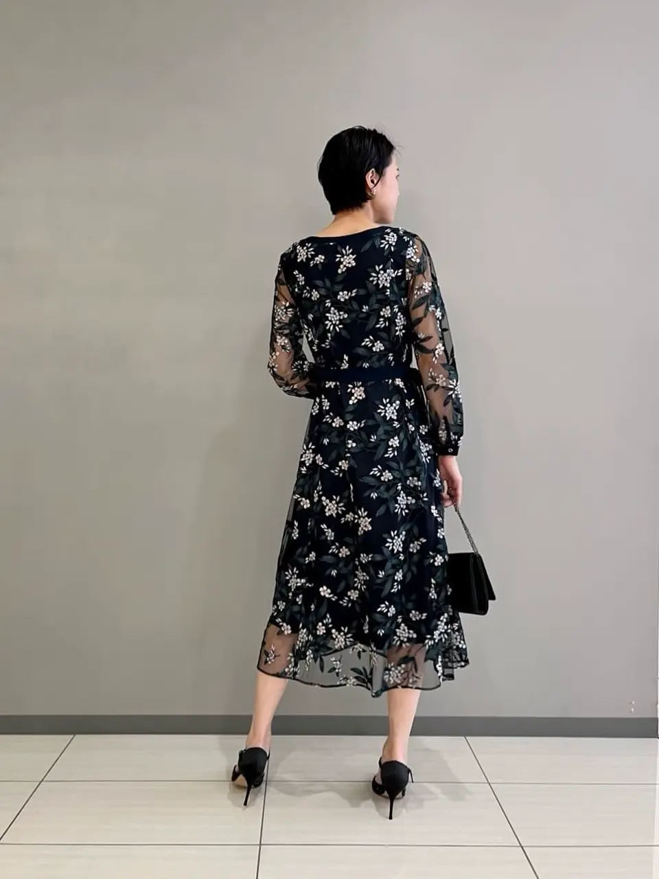 GRACE CONTINENTAL The Banquet 亀田 未希 コーディネート画像