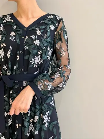 GRACE CONTINENTAL The Banquet 亀田 未希 コーディネート画像