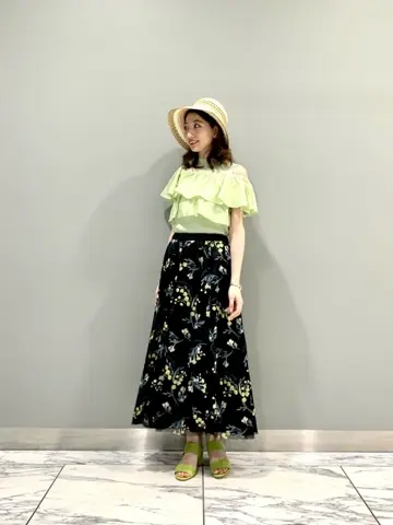 GRACE CONTINENTAL The Banquet eri コーディネート画像