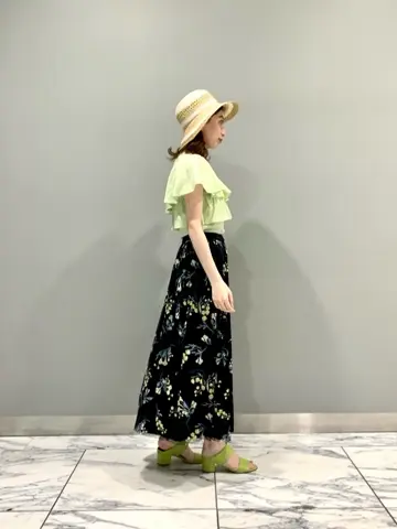 GRACE CONTINENTAL The Banquet eri コーディネート画像