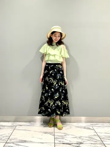 GRACE CONTINENTAL The Banquet eri コーディネート画像