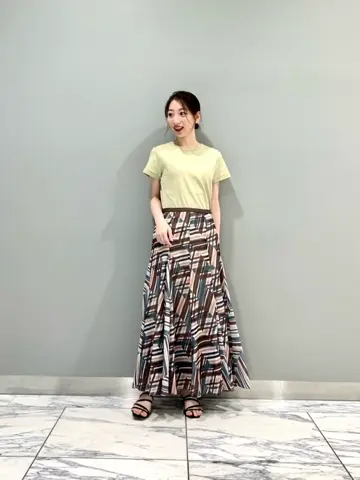 GRACE CONTINENTAL The Banquet eri コーディネート画像