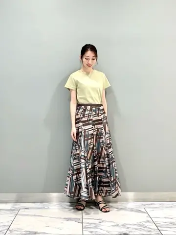 GRACE CONTINENTAL The Banquet eri コーディネート画像