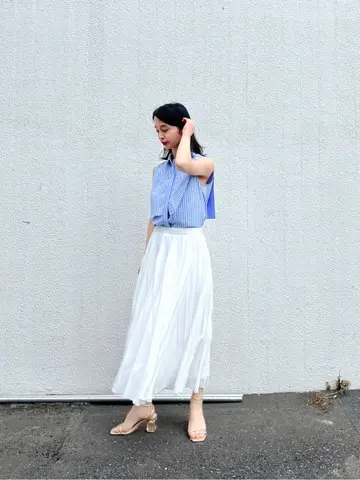 GRACE CONTINENTAL The Banquet yuri コーディネート画像