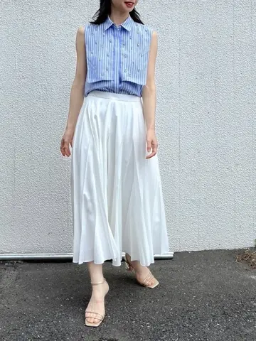 GRACE CONTINENTAL The Banquet yuri コーディネート画像