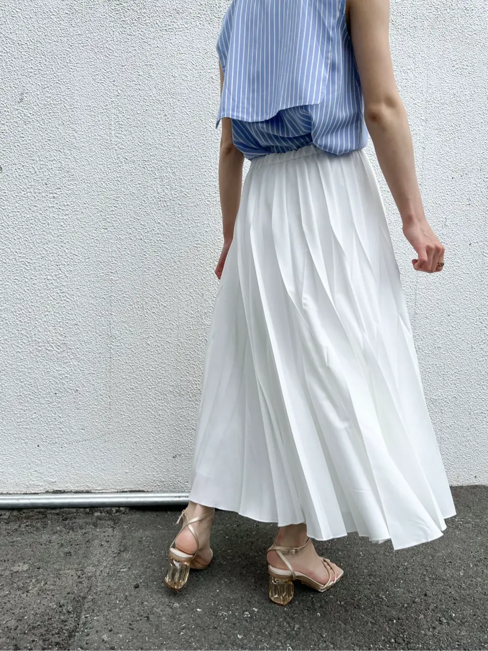 GRACE CONTINENTAL The Banquet yuri コーディネート画像