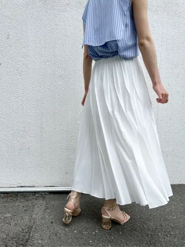 GRACE CONTINENTAL The Banquet yuri コーディネート画像