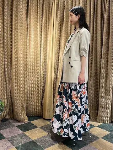 GRACE CONTINENTAL The Banquet yuri コーディネート画像