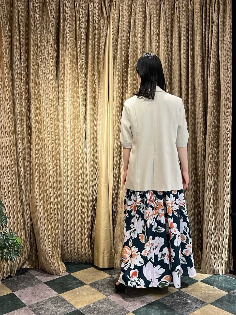 GRACE CONTINENTAL The Banquet yuri コーディネート画像