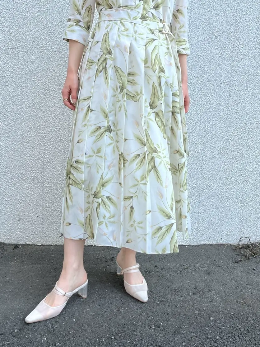 GRACE CONTINENTAL The Banquet yuri コーディネート画像