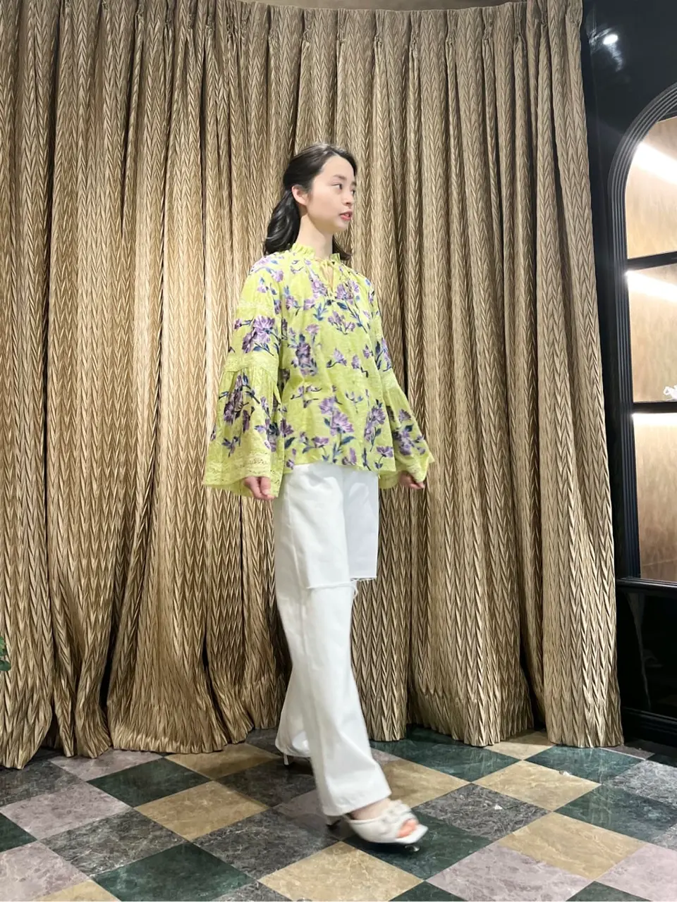 GRACE CONTINENTAL The Banquet yuri コーディネート画像