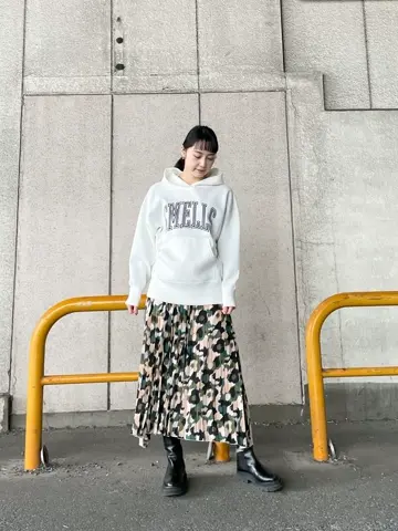 GRACE CONTINENTAL The Banquet SHOKO コーディネート画像