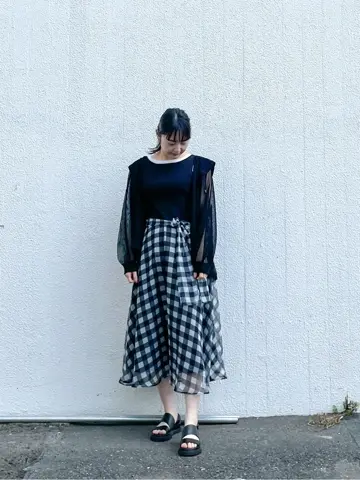 GRACE CONTINENTAL The Banquet SHOKO コーディネート画像