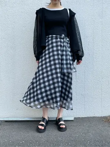 GRACE CONTINENTAL The Banquet SHOKO コーディネート画像