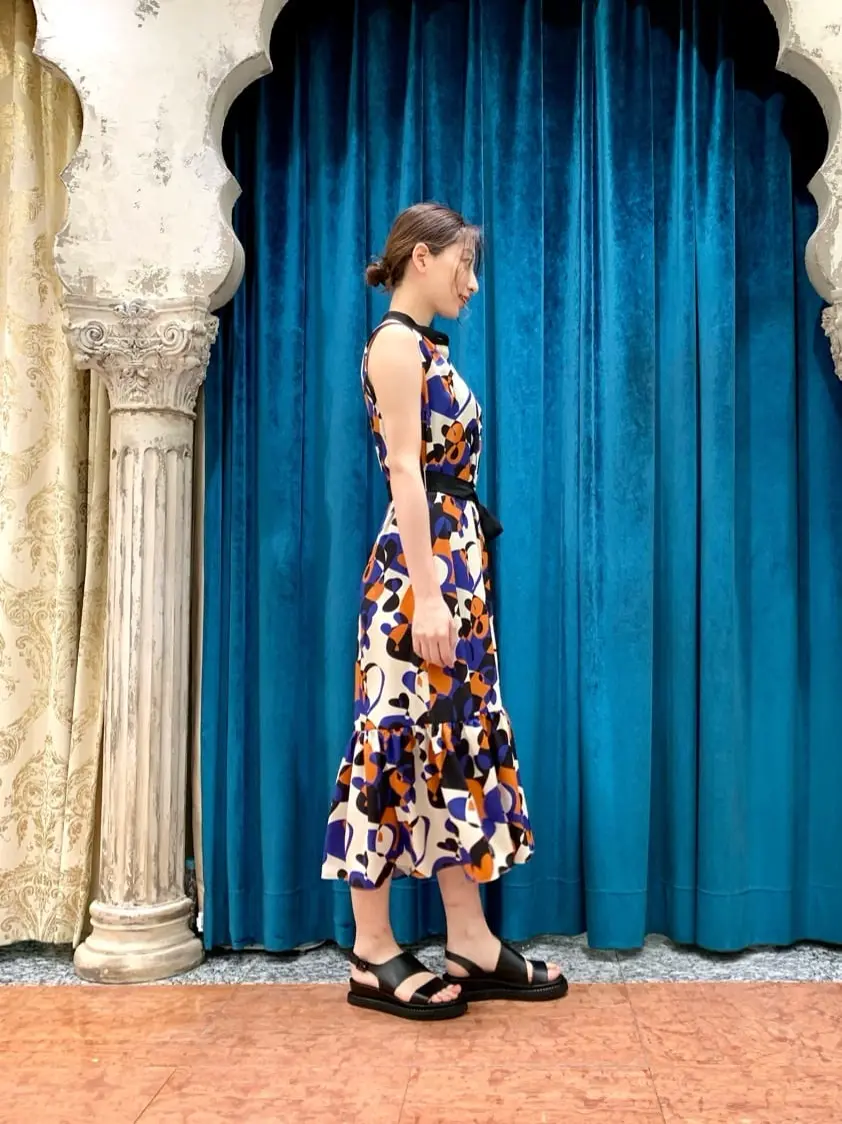 GRACE CONTINENTAL The Banquet eri コーディネート画像