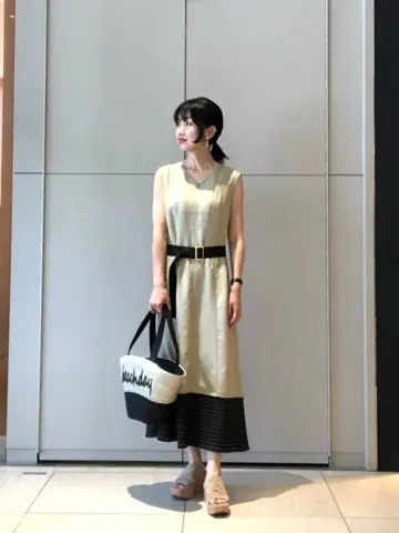 GRACE CONTINENTAL The Banquet 尾田亜沙美 コーディネート画像