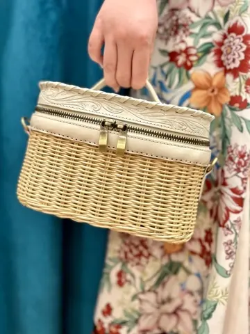 GRACE CONTINENTAL The Banquet 中根　里帆 コーディネート画像