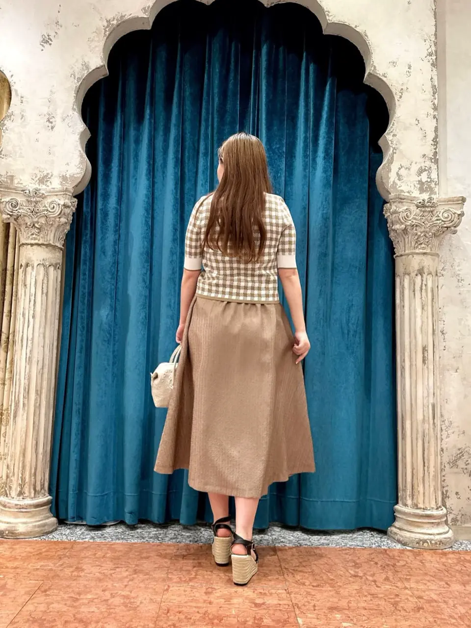 GRACE CONTINENTAL The Banquet 中根　里帆 コーディネート画像