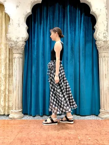 GRACE CONTINENTAL The Banquet eri コーディネート画像