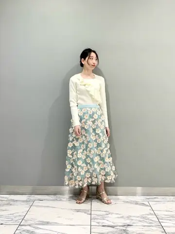 GRACE CONTINENTAL The Banquet eri コーディネート画像