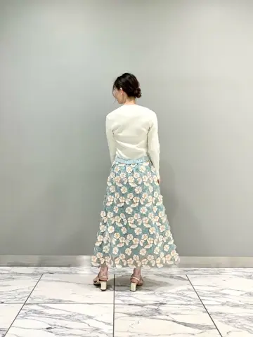 GRACE CONTINENTAL The Banquet eri コーディネート画像