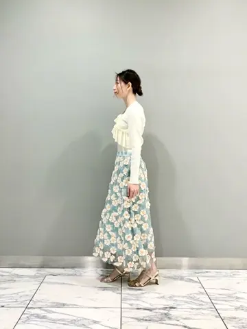 GRACE CONTINENTAL The Banquet eri コーディネート画像