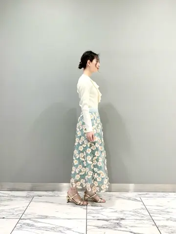 GRACE CONTINENTAL The Banquet eri コーディネート画像