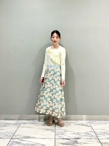 GRACE CONTINENTAL The Banquet eri コーディネート画像