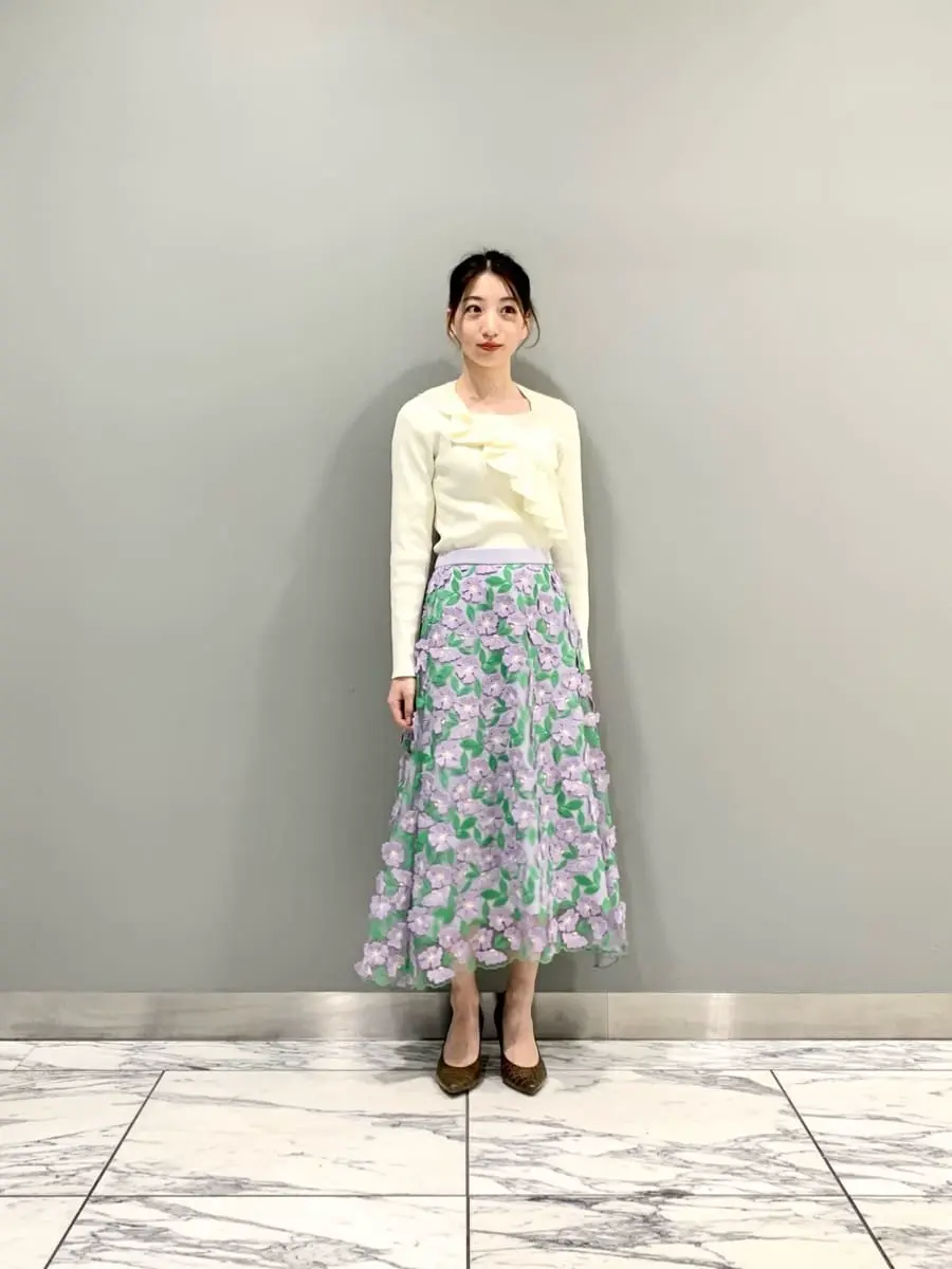 GRACE CONTINENTAL The Banquet eri コーディネート画像