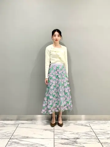 GRACE CONTINENTAL The Banquet eri コーディネート画像