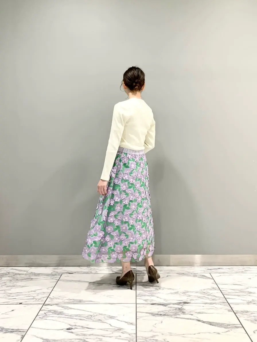 GRACE CONTINENTAL The Banquet eri コーディネート画像