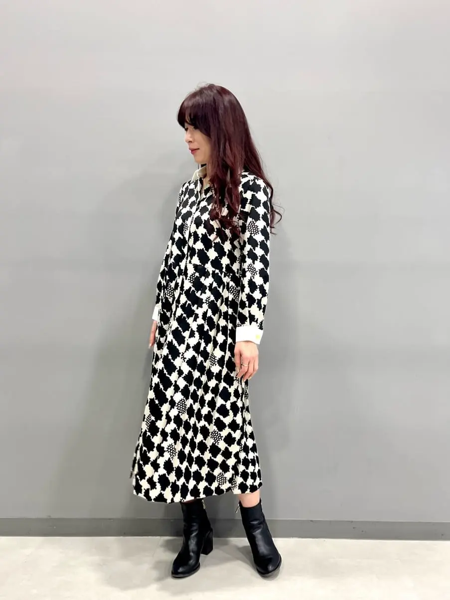 GRACE CONTINENTAL The Banquet 泉　智子 コーディネート画像